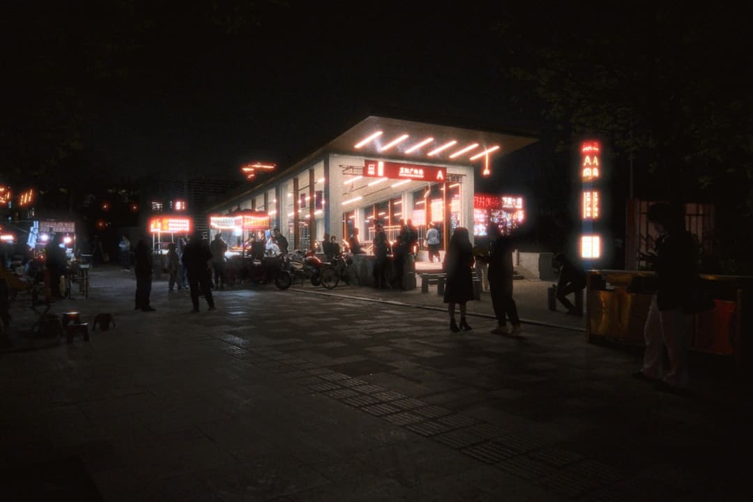 “粗野成长”后面对失速危机 储能业破内卷需标准与立异“左右开弓”